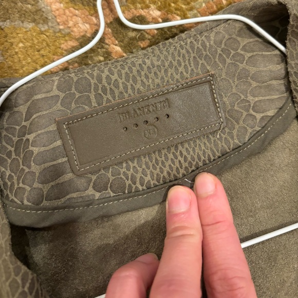 Blank NYC olive snake pattern jacket size XS - Picture 3 of 5